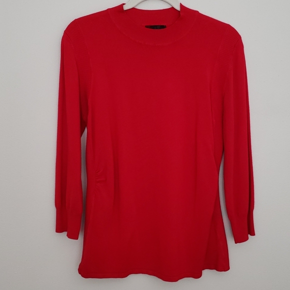 Red Sweater - Picture 1 of 3